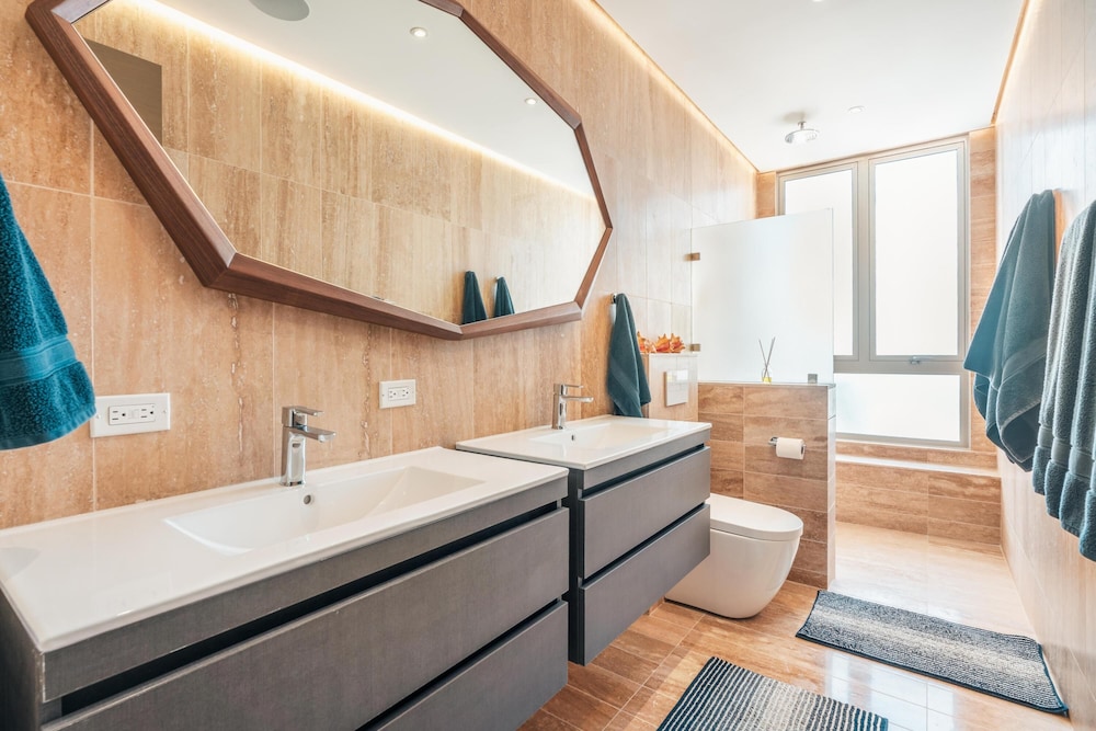 Amazing Penthouse in Exclusive Tower in Capcana