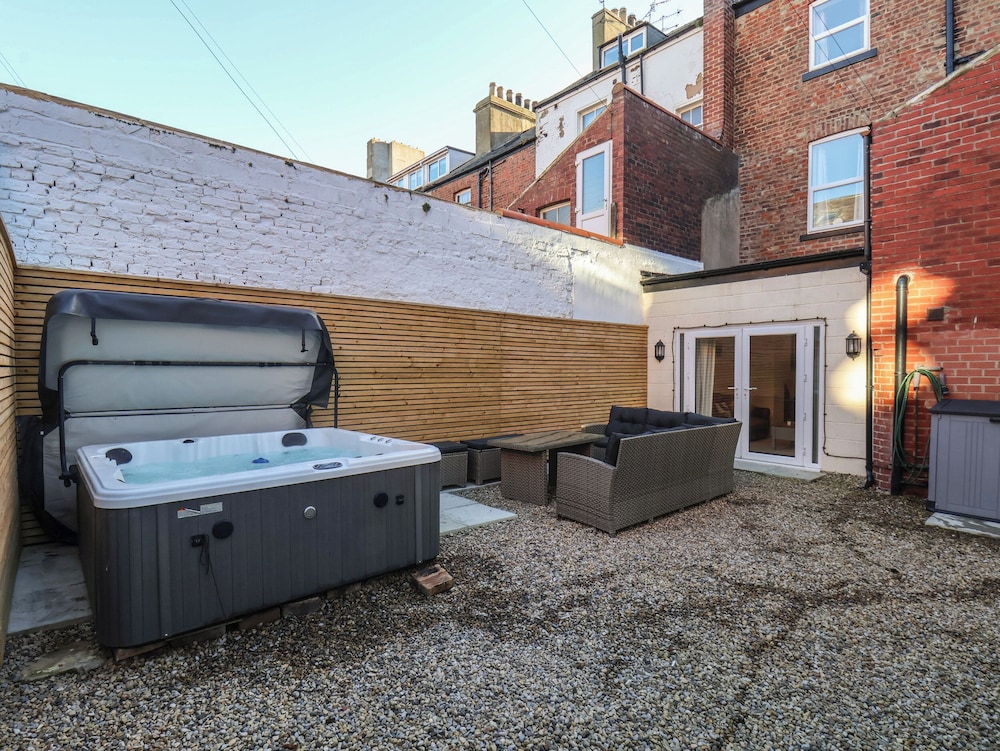 4 Normanby Terrace