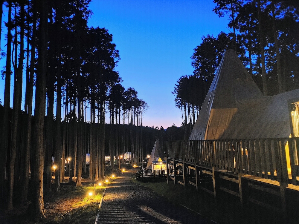 Forest Glamping Kanade no Mori Resorts