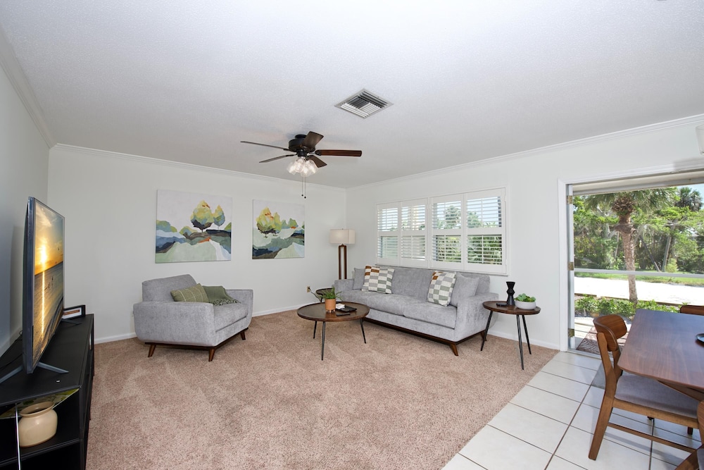 Beach Bungalow