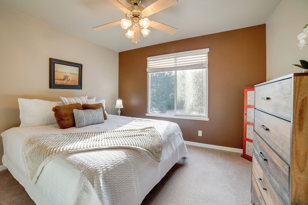 Ski Getaway w/ Hot Tub: Reno Home By Attractions
