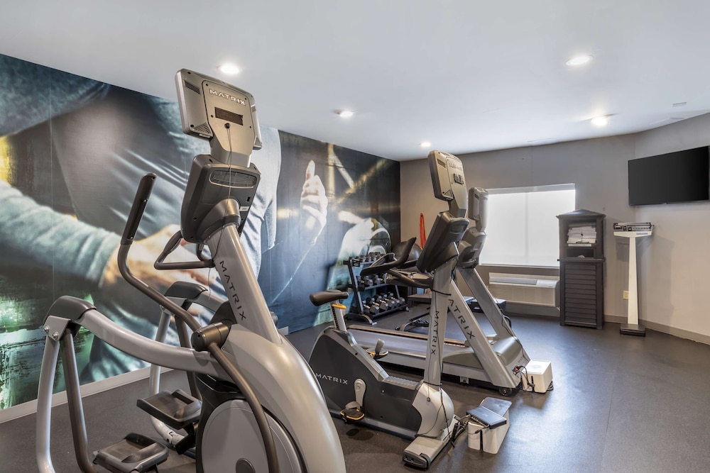 Stephenville Vacations - Best Western Plus Stephenville Inn - Property Image 9