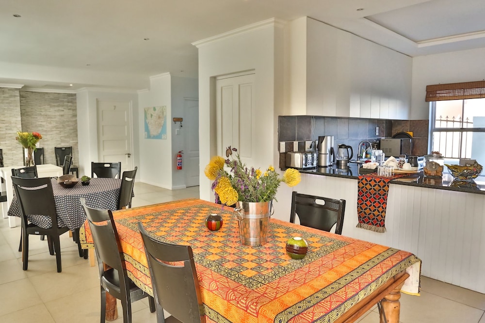 Abington Manor - Fish Hoek Guesthouse
