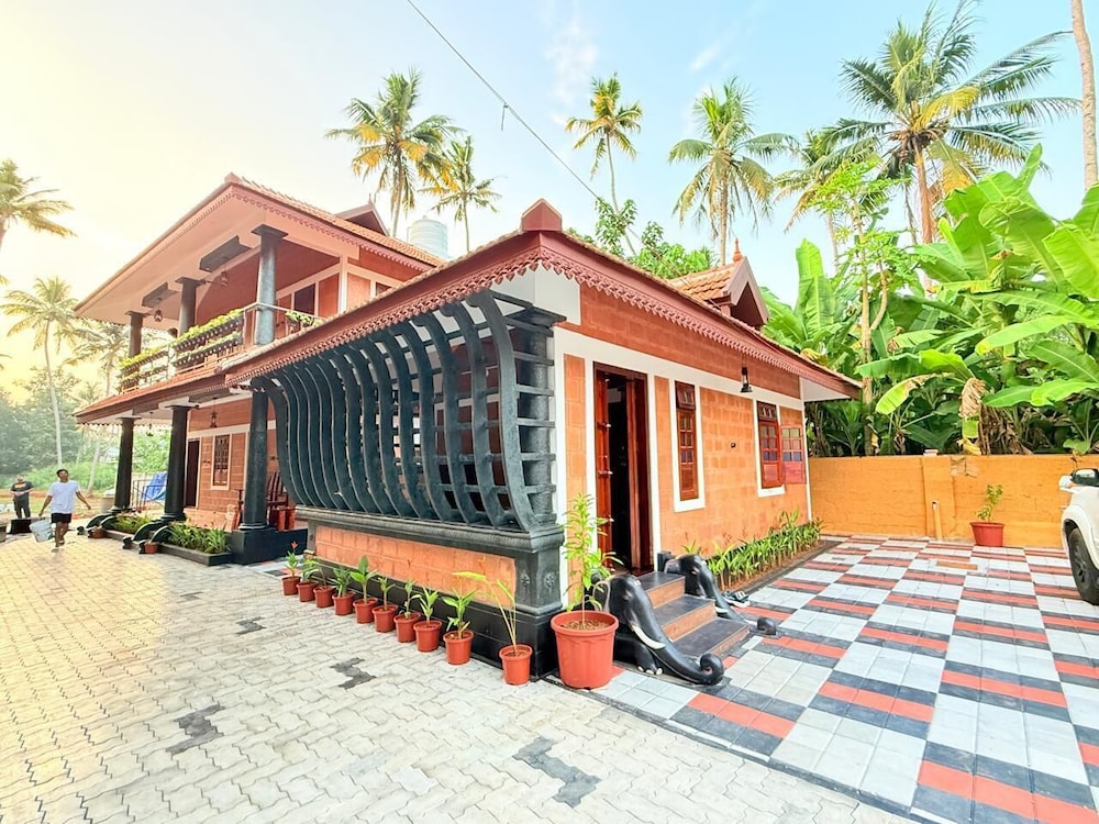 CREDIBLE HERITAGE RESORT