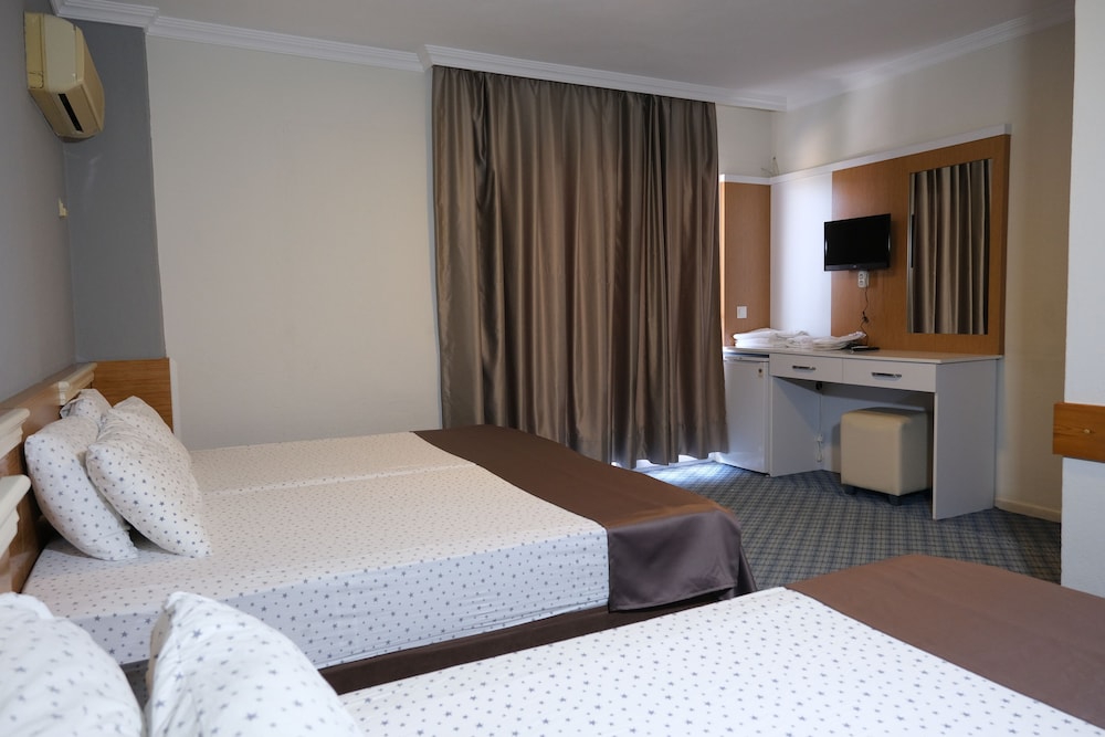 Azak Blue Otel