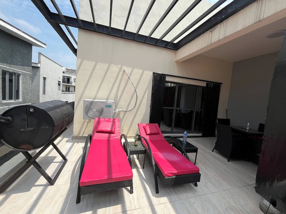 Aurequire 3 Bedroom Duplex Lekki Phase 1 Lagos
