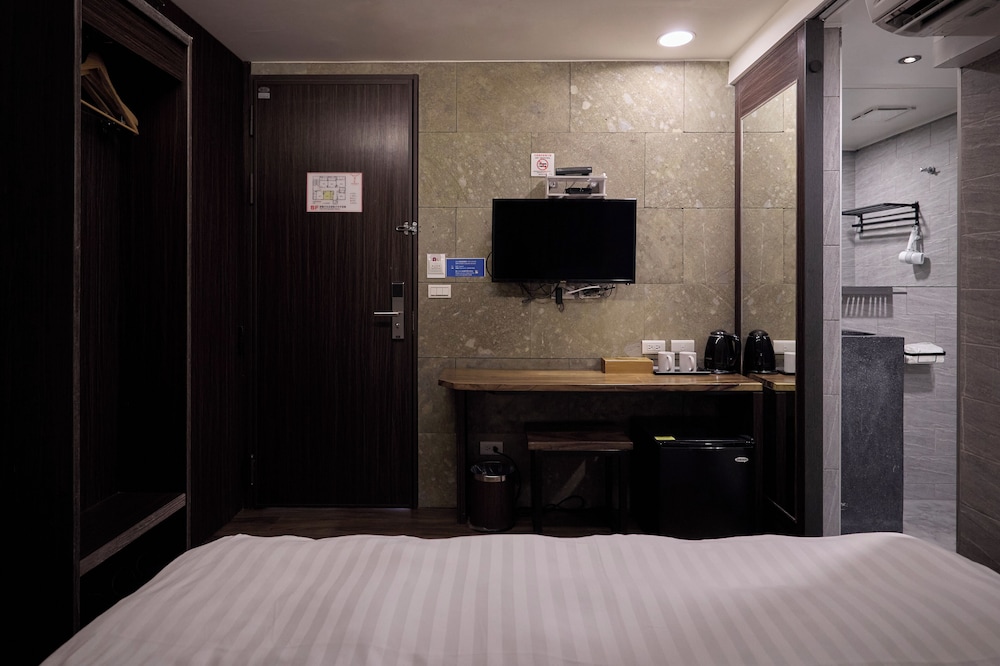 ZZZ HOTEL