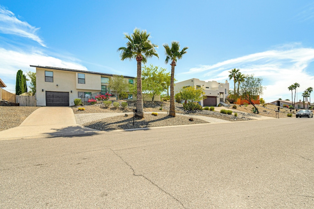 Private Pool & Patio: Fountain Hills Family Home