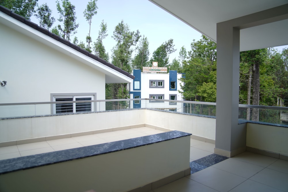 Queens Villa