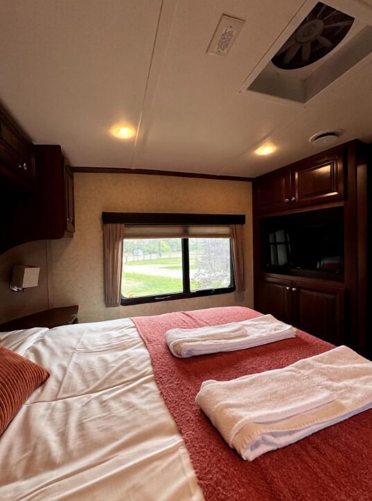 Prairie Junction Cabins Stettler