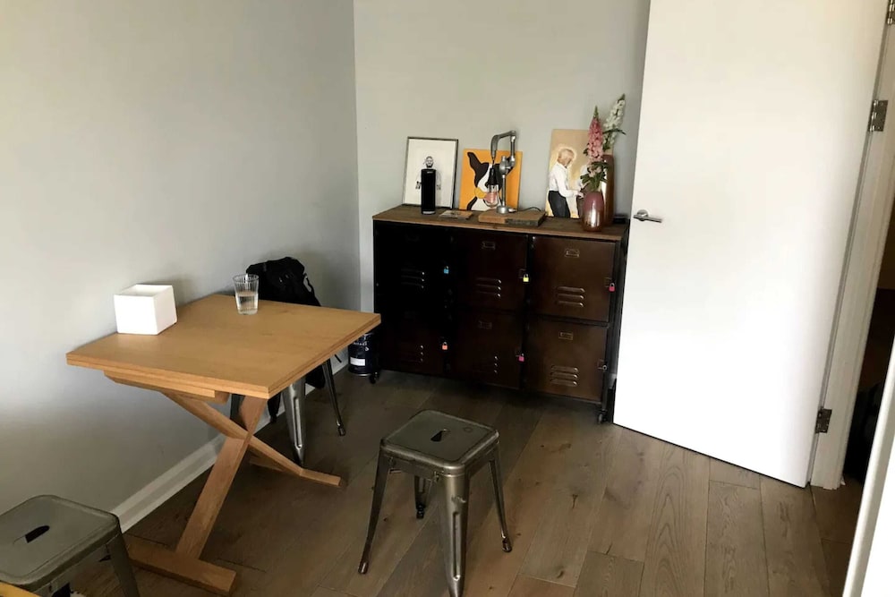 Cheerful 1 Bedroom Apartment in Camden