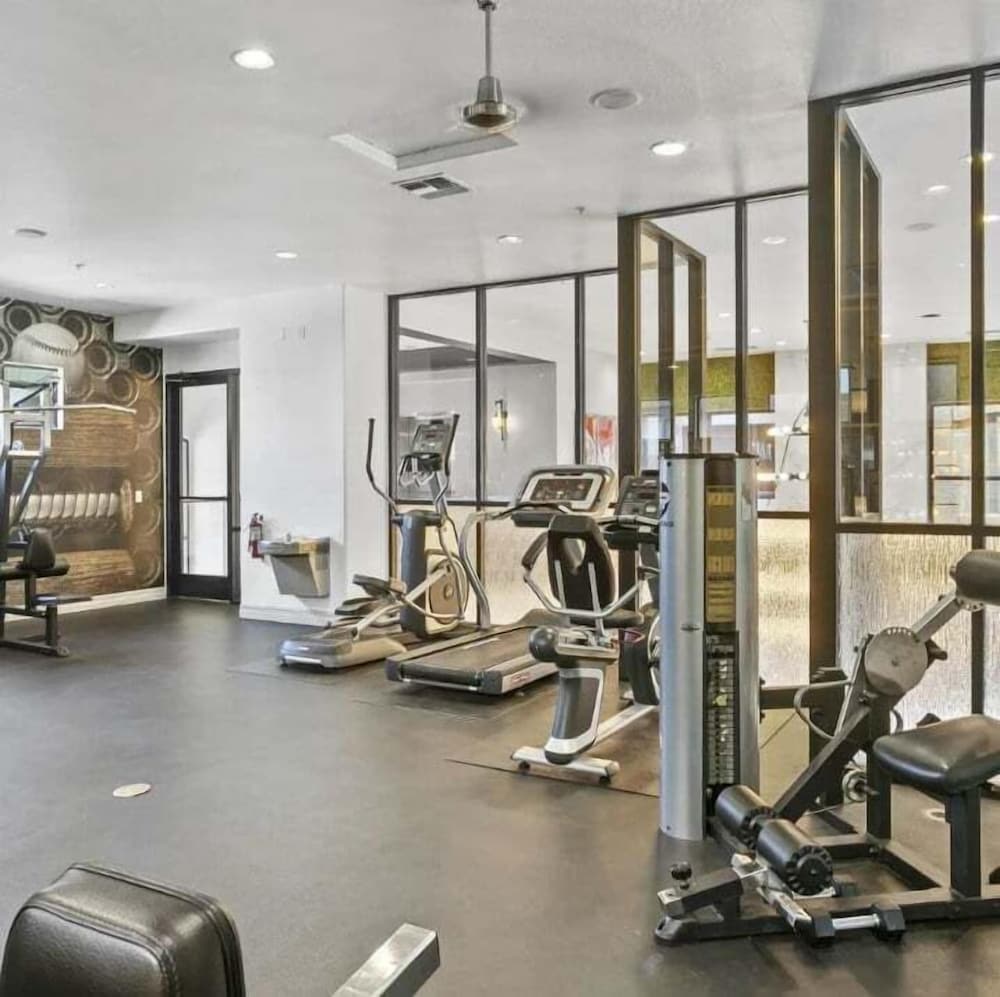 Central Relaxing 1br Phoenix Retreat Near Airport 1 Bedroom Apts