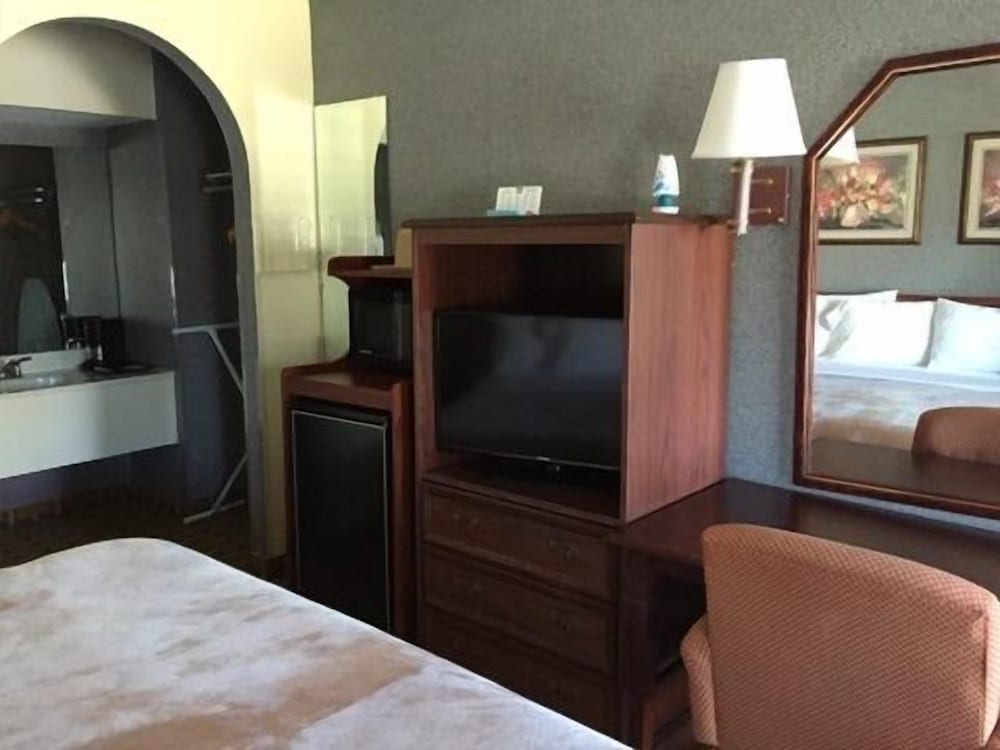 Quality Inn Elberton view 4