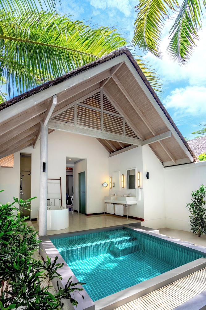 NH Maldives Kuda Rah Resort