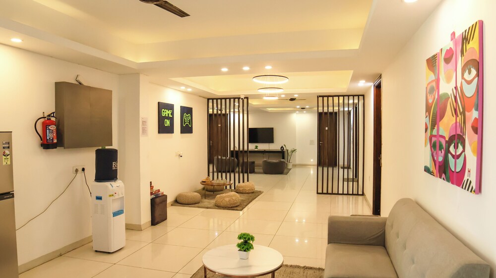 Housr Sector 54 Suncity Gurgaon