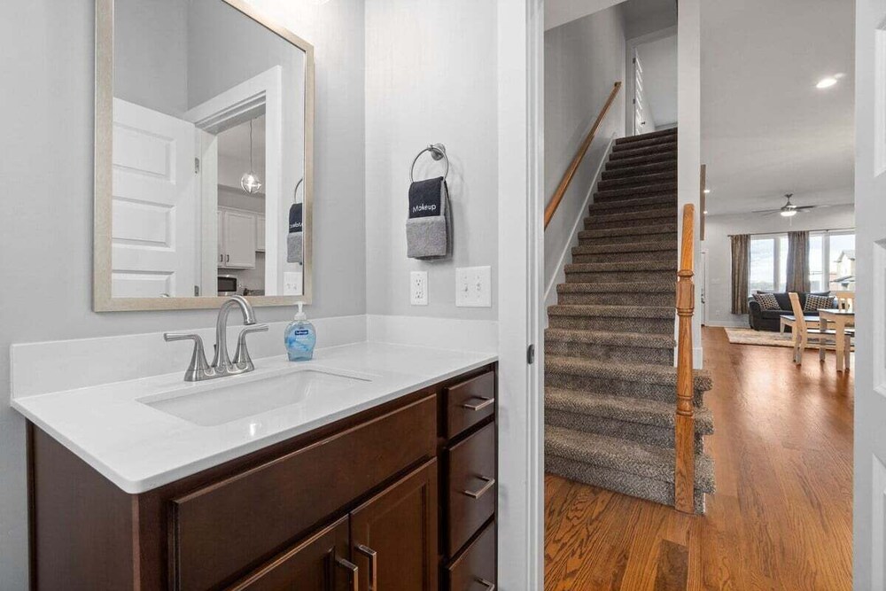 Rebecca's Downtown Luxury Living