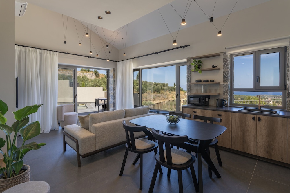 Villa Dimitrios - With Private Pool