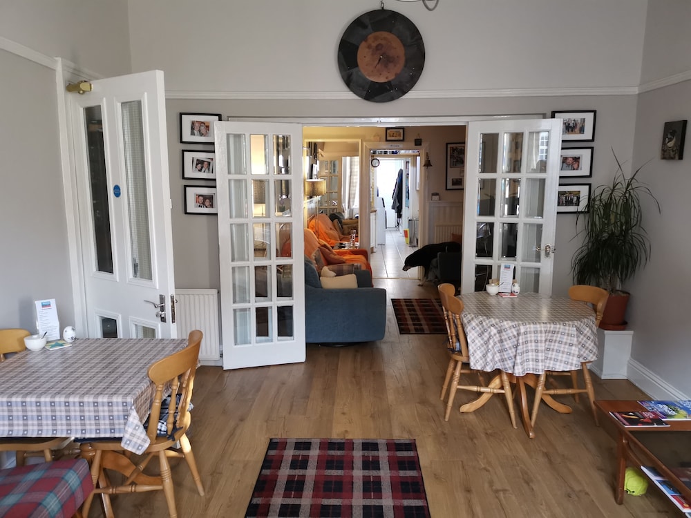 Munro Guest House