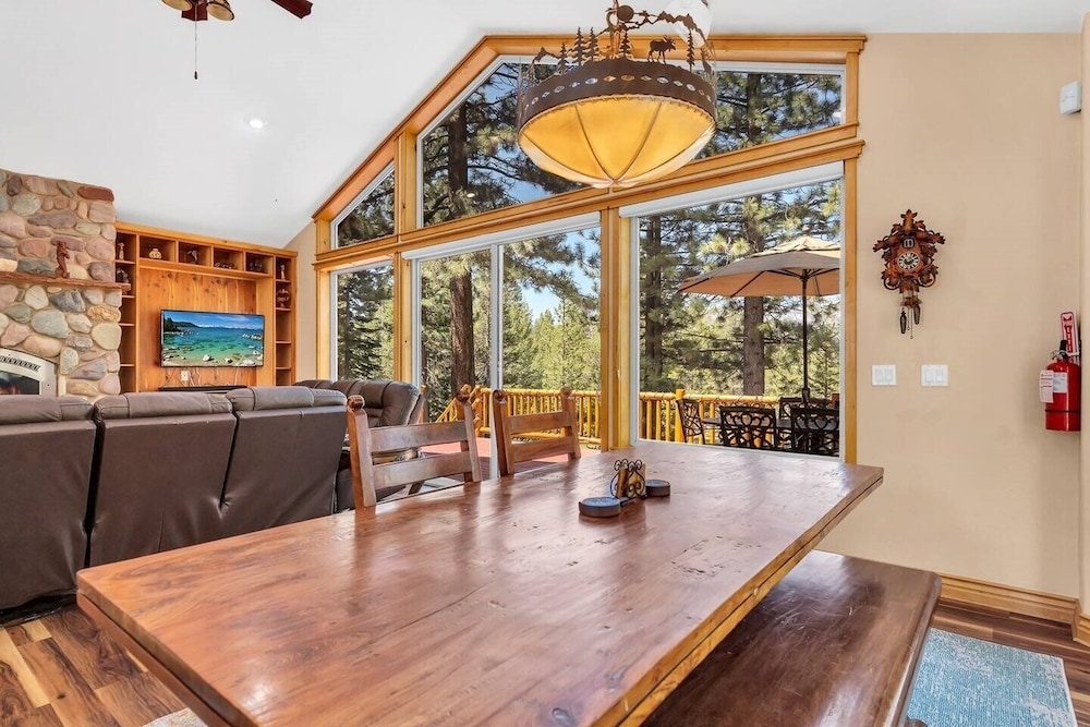 Lake Tahoe Vacations - 1603 Bel Aire Circle 3 Bedroom Home by RedAwning - Property Image 7