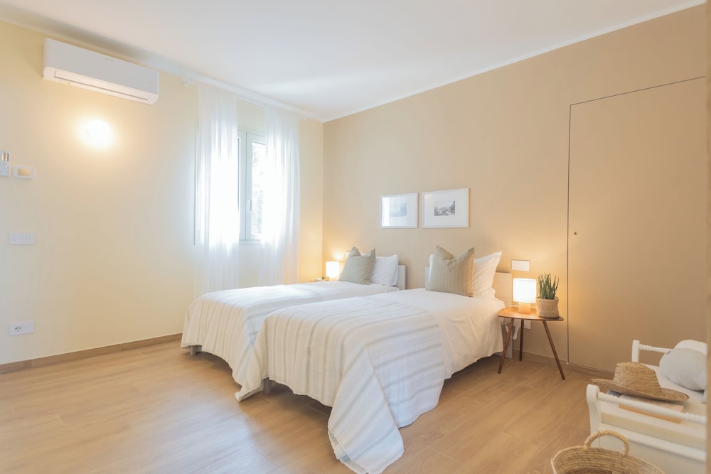 Villa Cosima in Bellagio With Private Pool by Rent all Como