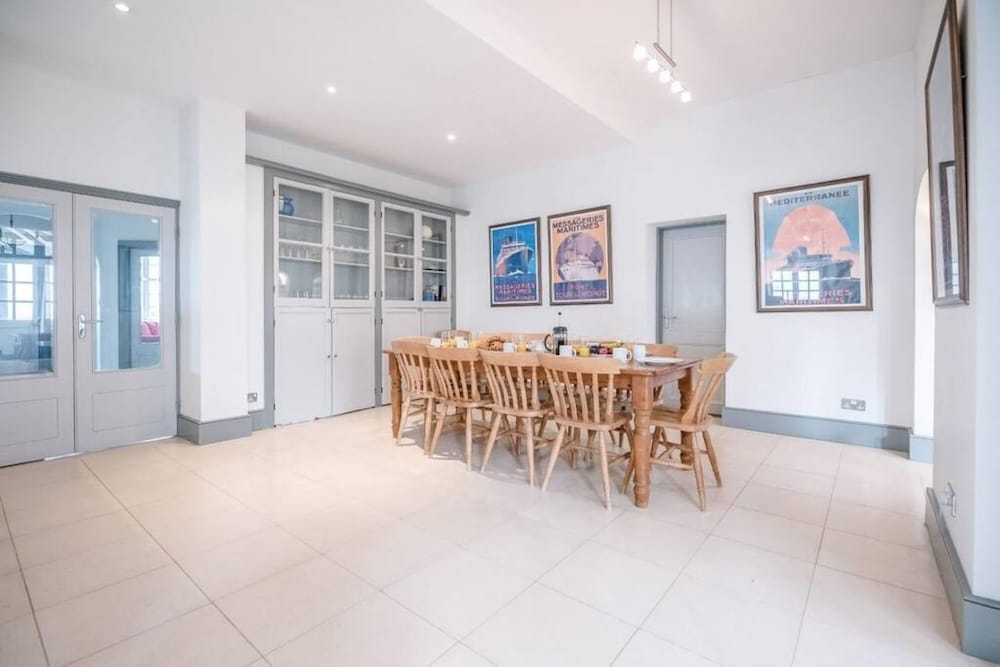 The Links With 7 Bedrooms and 6 Bathrooms view 3