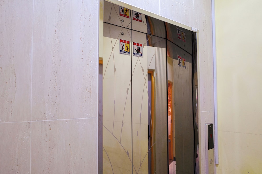 Starria Hostel foreign guest only 78