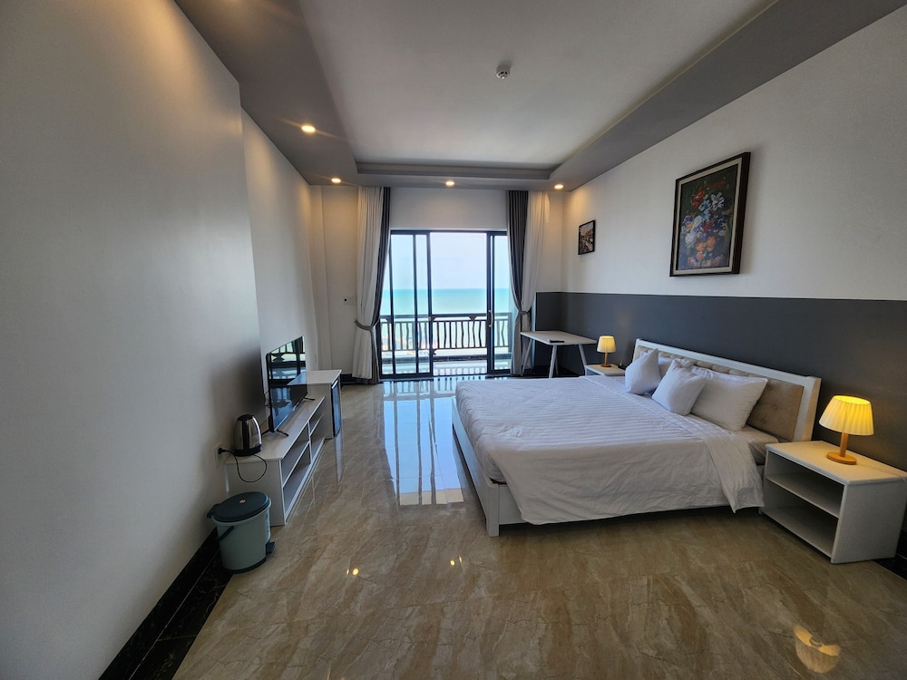 Sunny Shore Resort