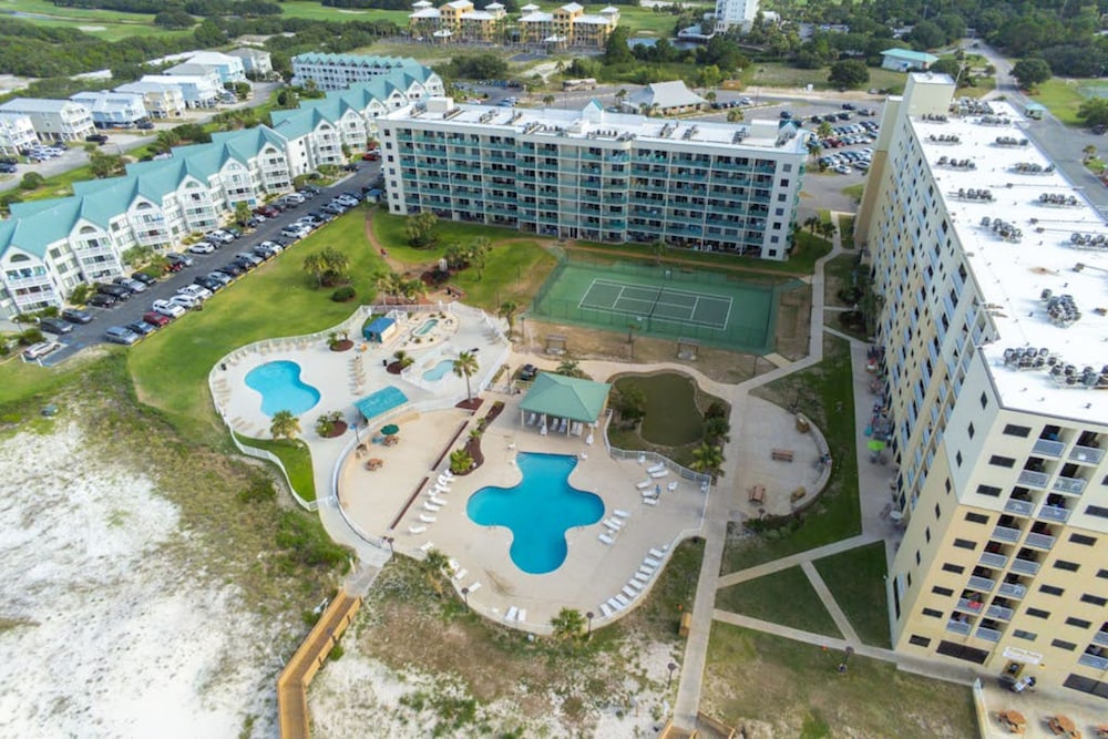 Plantation West Condos