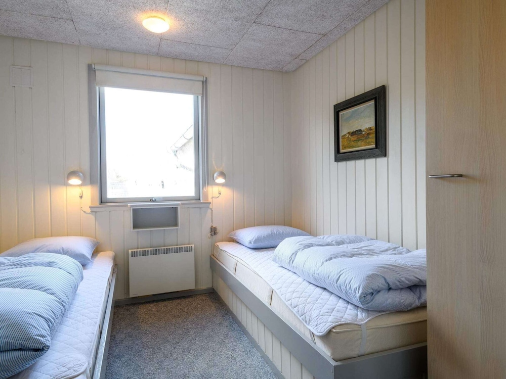 6 Person Holiday Home in Hvide Sande view 3
