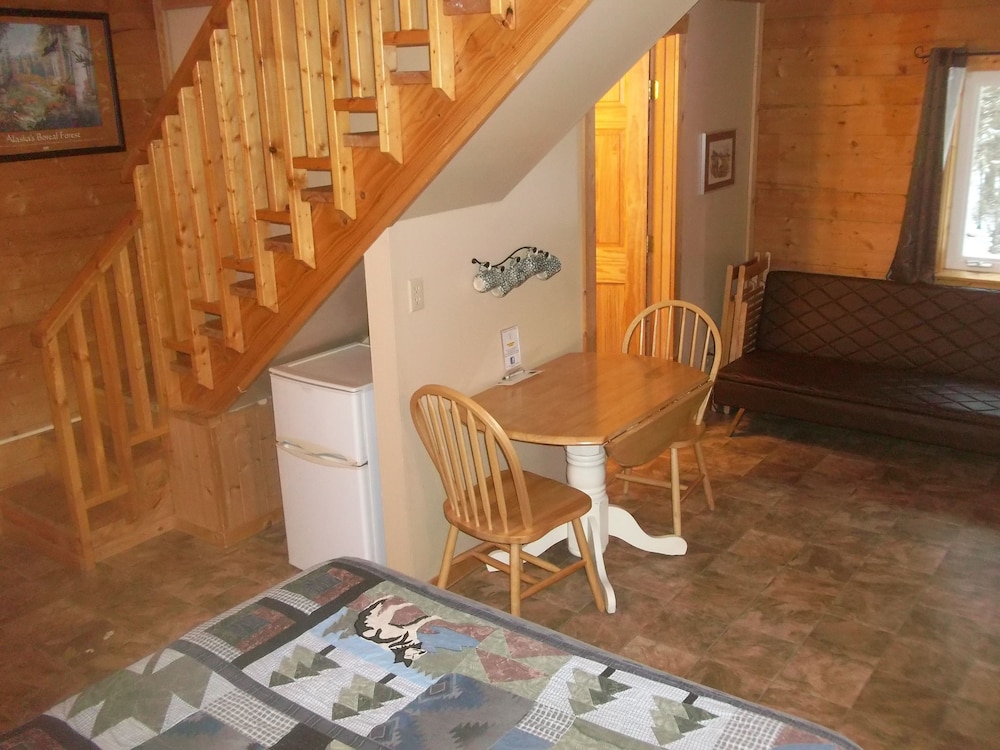 Caribou Cabins