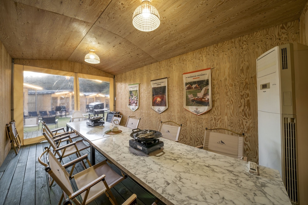 Yangpyeong Seulburg Private Poolvilla