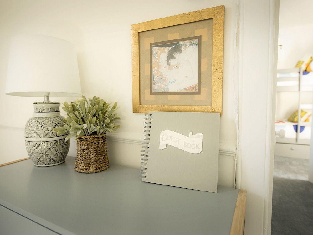 Sandpiper Cottage