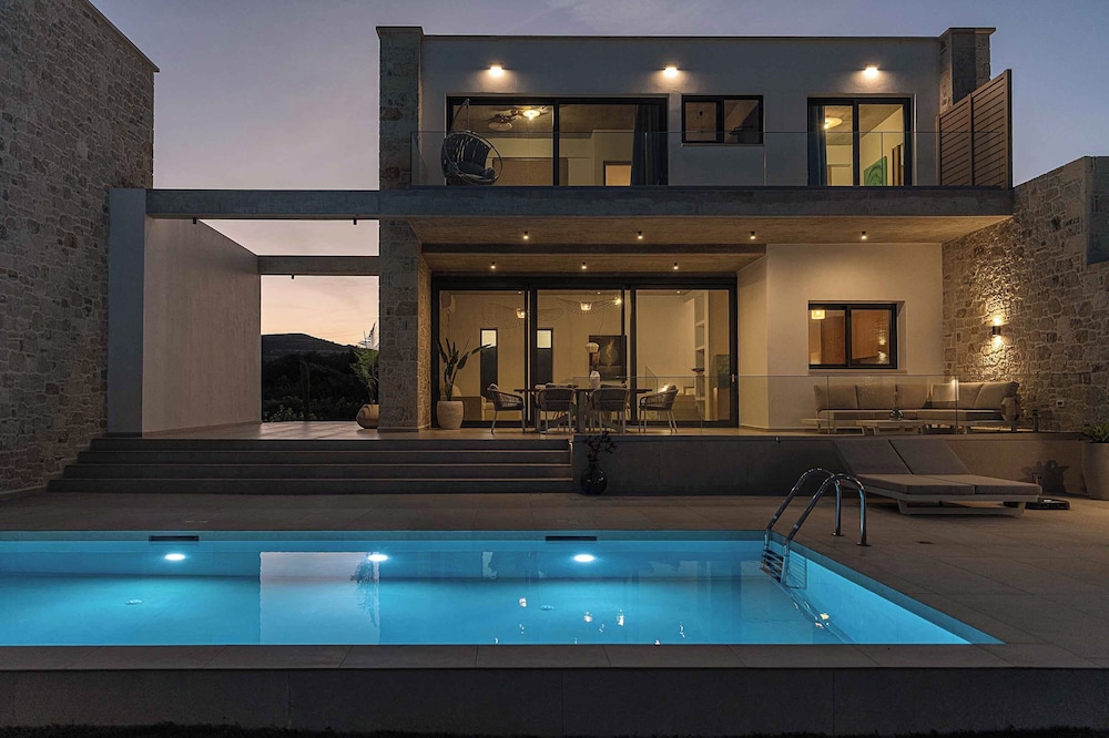 Himmel Villas