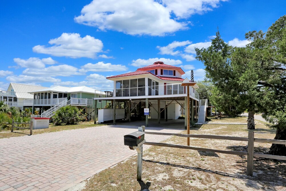 DeLight House