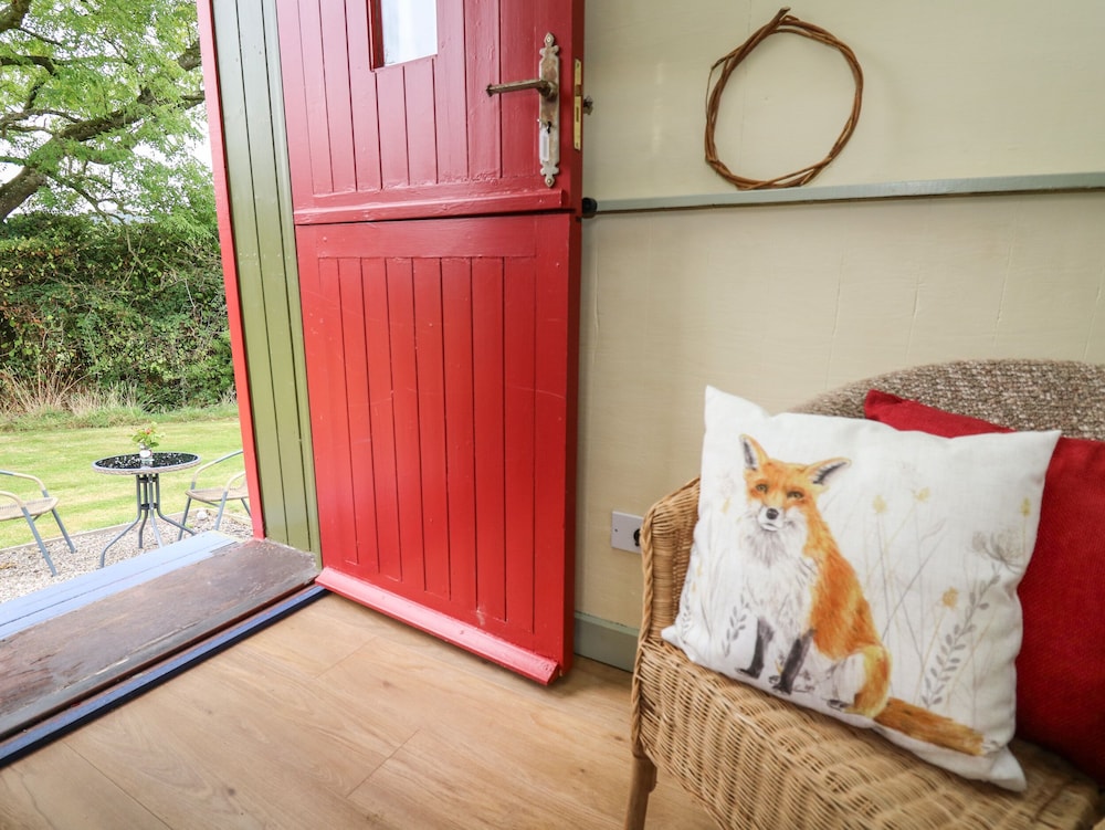 Sweet Briar Shepherds Hut