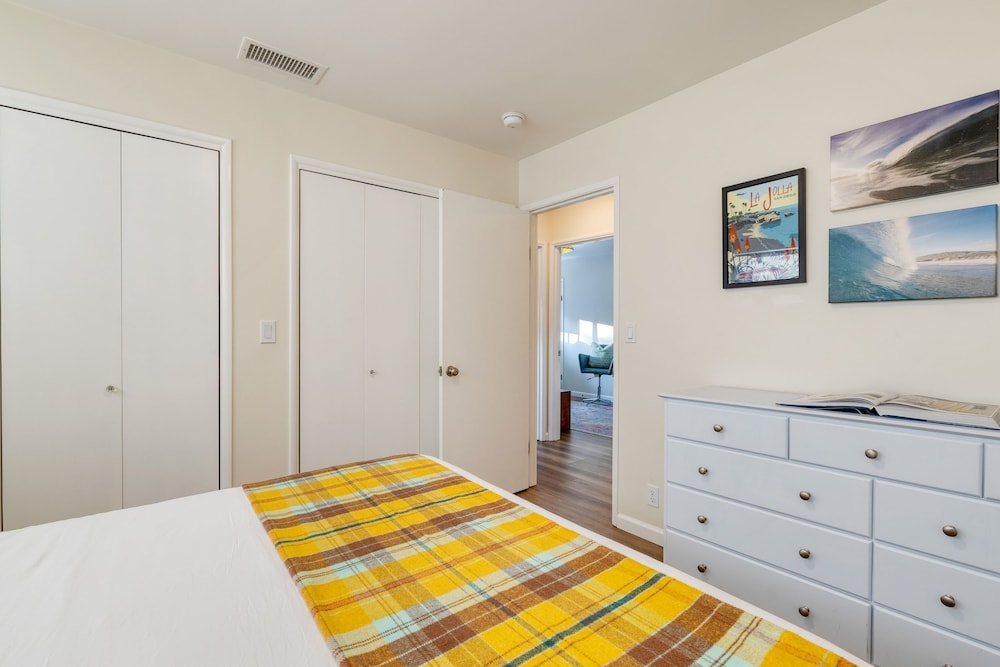 Hummingbird Haven by Avantstay Dog-friendly Near the Beach Huge Yard Hot Tub