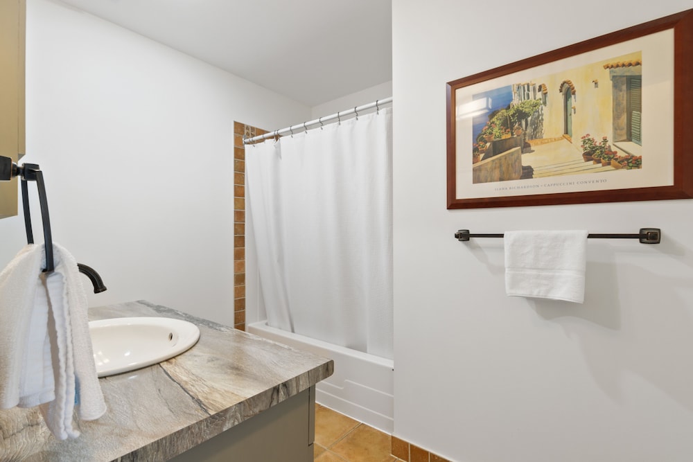 Rivergrass Condos