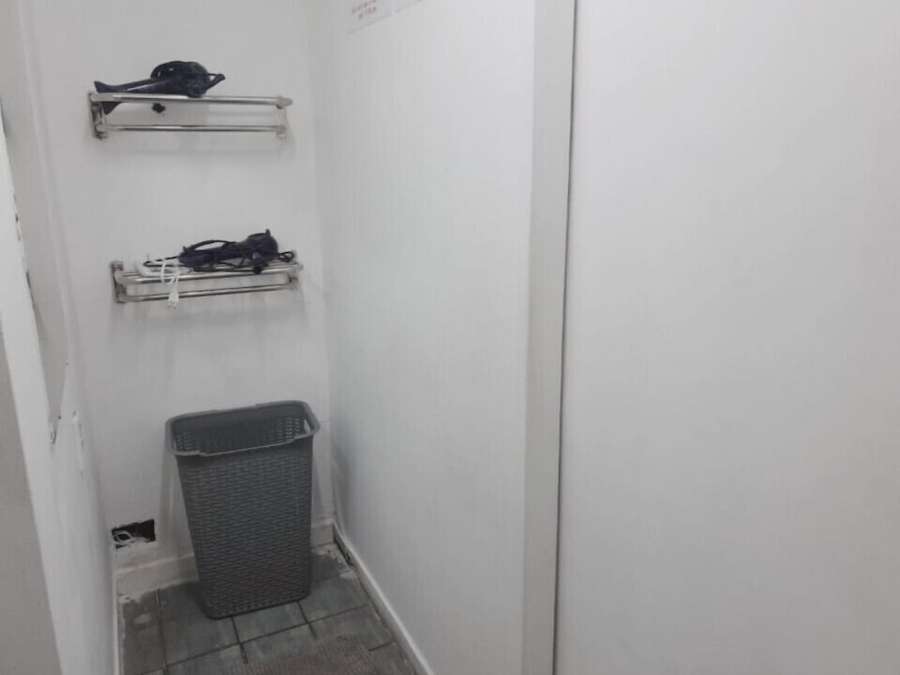Orange Guesthouse - Hostel
