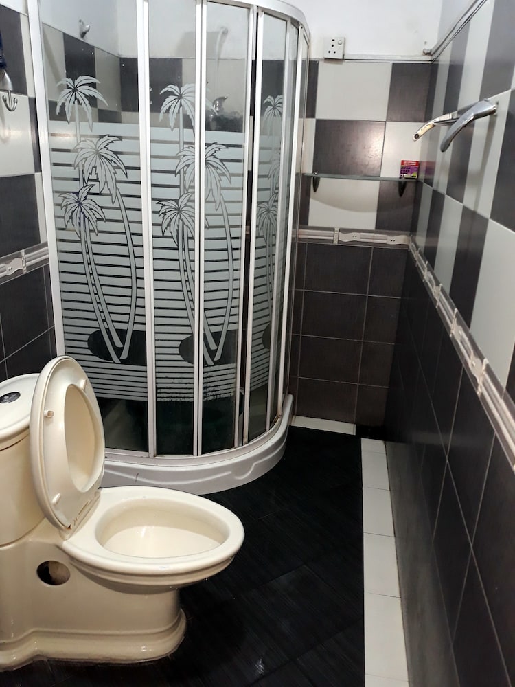 Unique View Hotel - Hostel