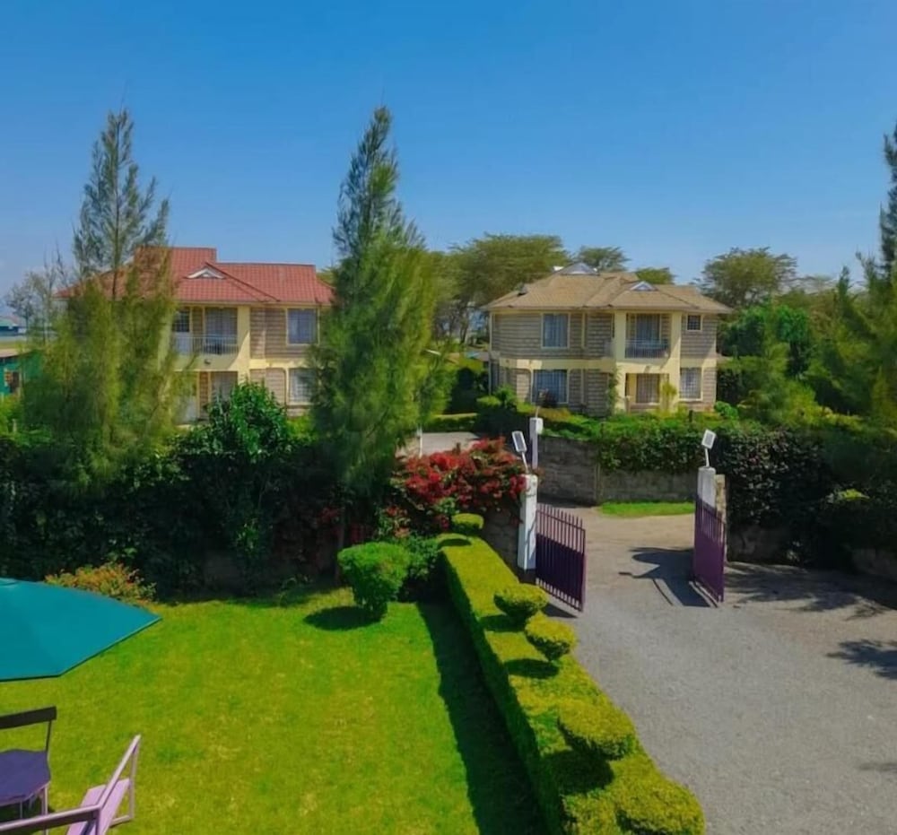 Lux Suites Boffar Residence Naivasha