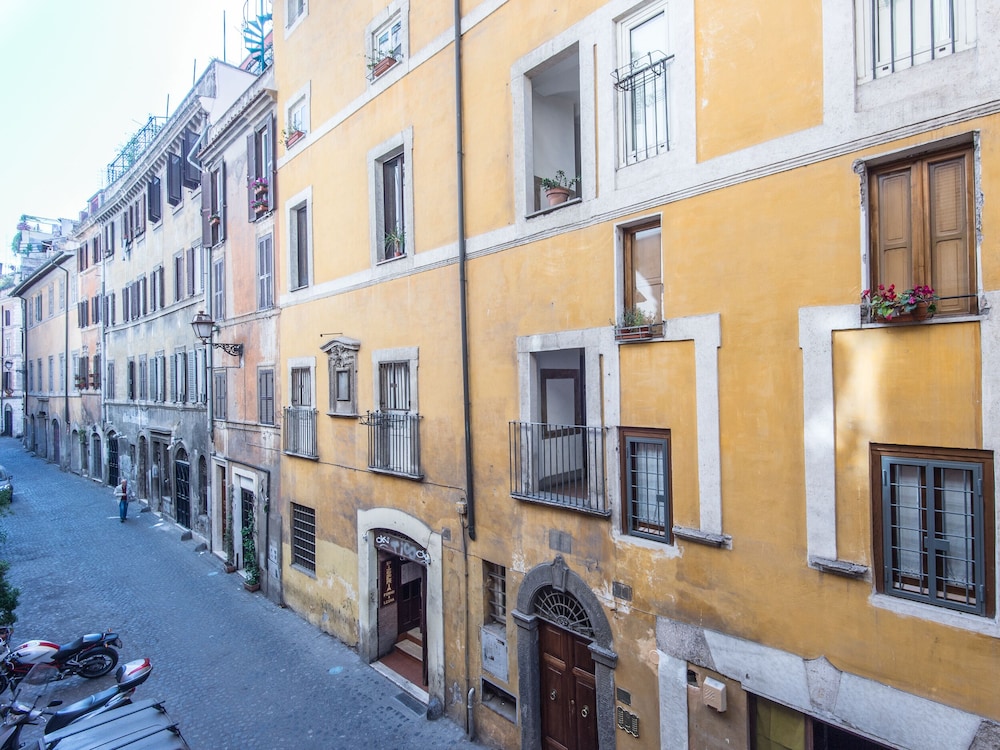 RSH Luxury One Bedroom Fori Imperiali