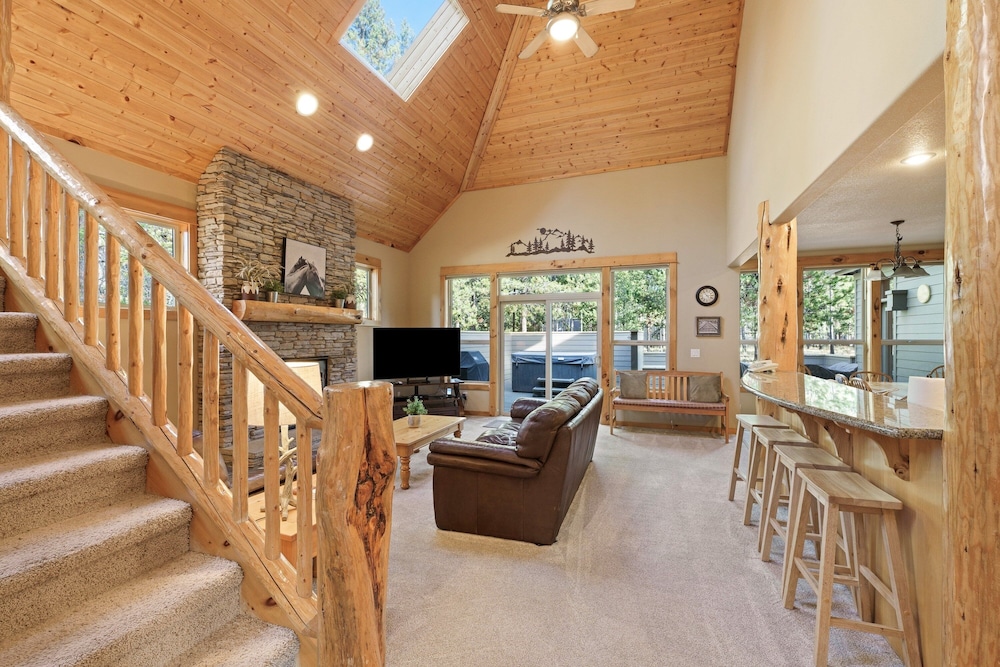 Poplar 16 5 Bedroom Home