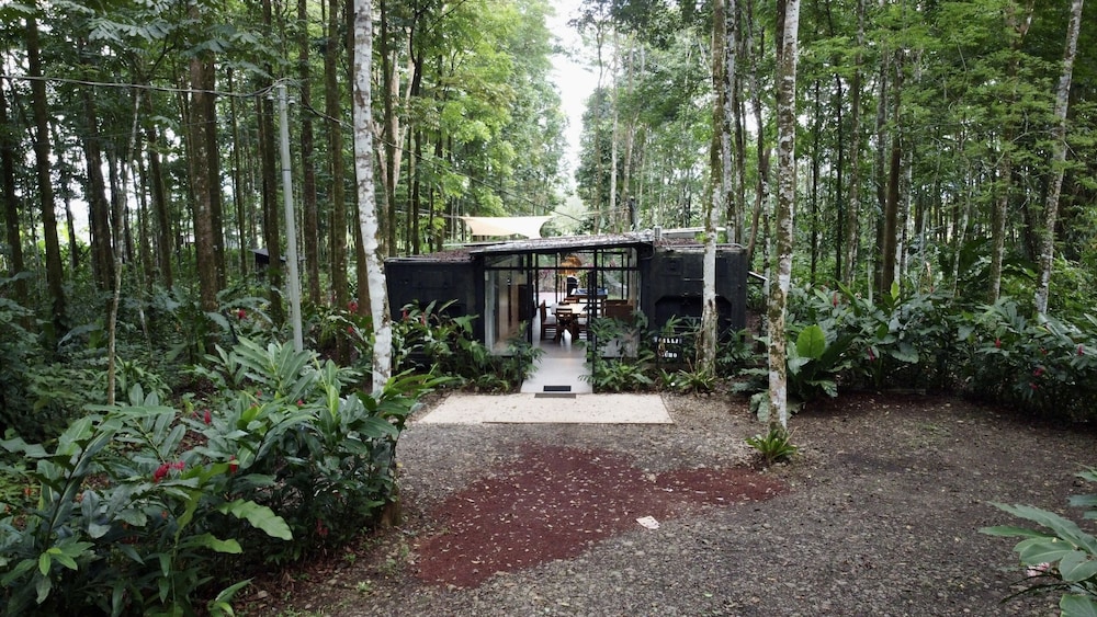Almendros Eco-Villas