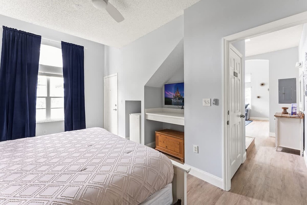 Themed Bedrooms Near Disney 4BR