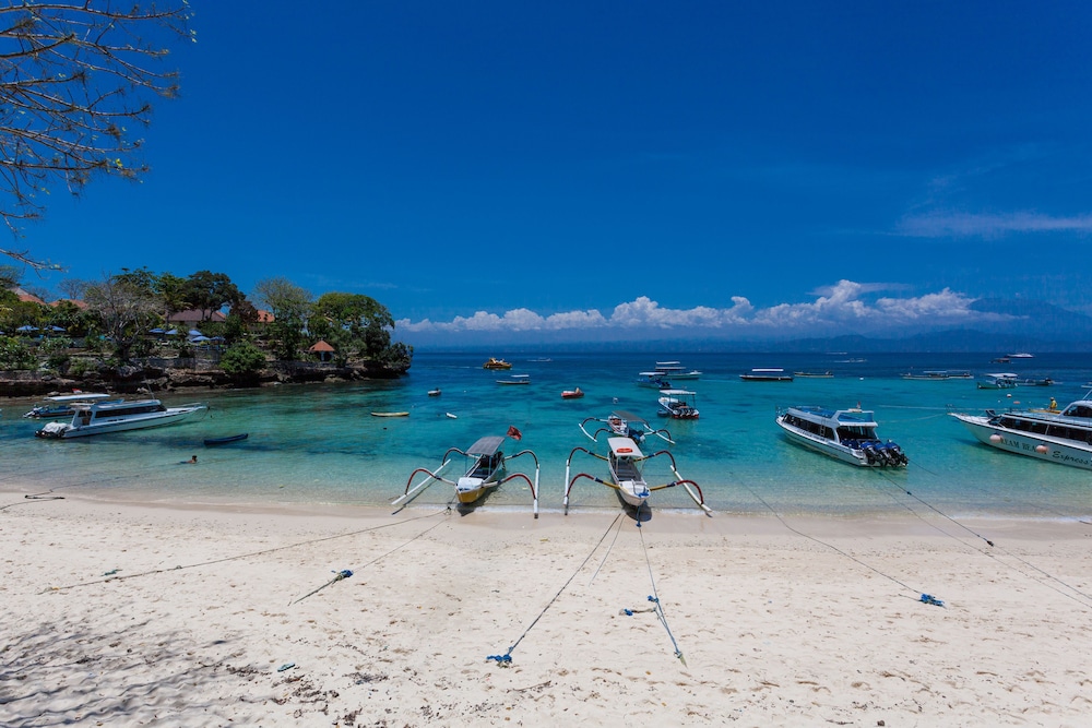 Lembongan Hostel