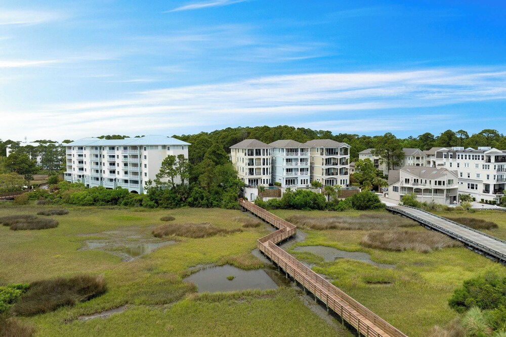 Sleeps 48, 2 Homes w/ Private Beach Access Bradley Circle Buyout by Avantstay