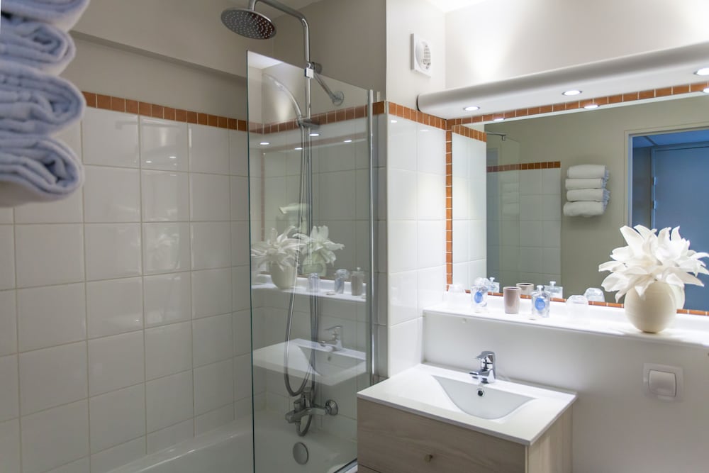 Villepinte Vacations - Hotel Du Parc Roissy Villepinte Parc Des Expositions - Property Image 3