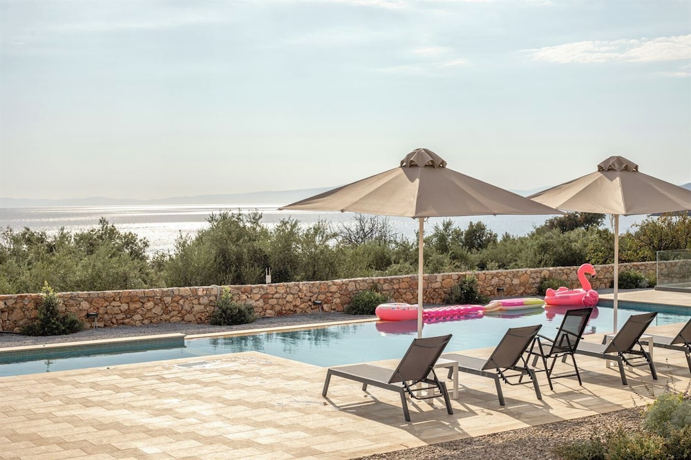 Dream Villas