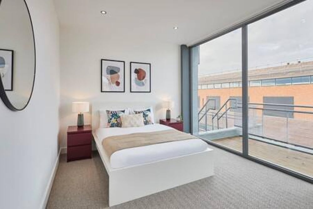 Host Stay The Knight Street Penthouse II view 2