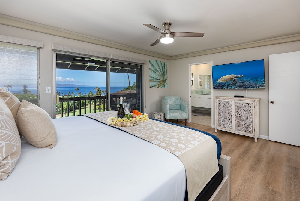 Kaanapali Plantation 3 bedroom 2.5 baths OceanView 3 Condo by RedAwning view 5
